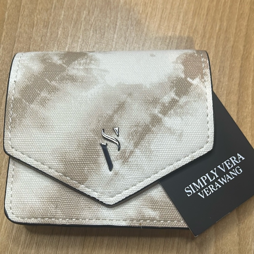 SIMPLY VERA WANG WALLET NWT